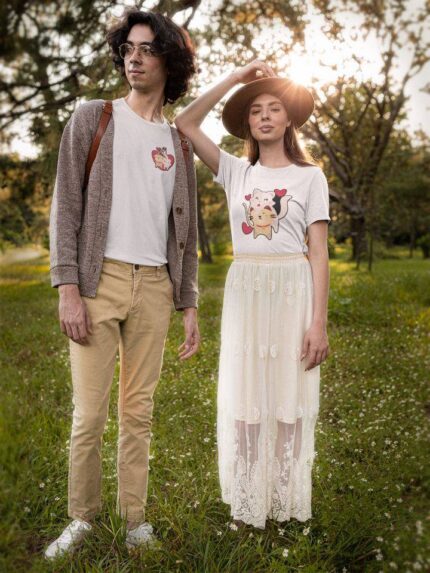 Kittens Love Couple T-shirt